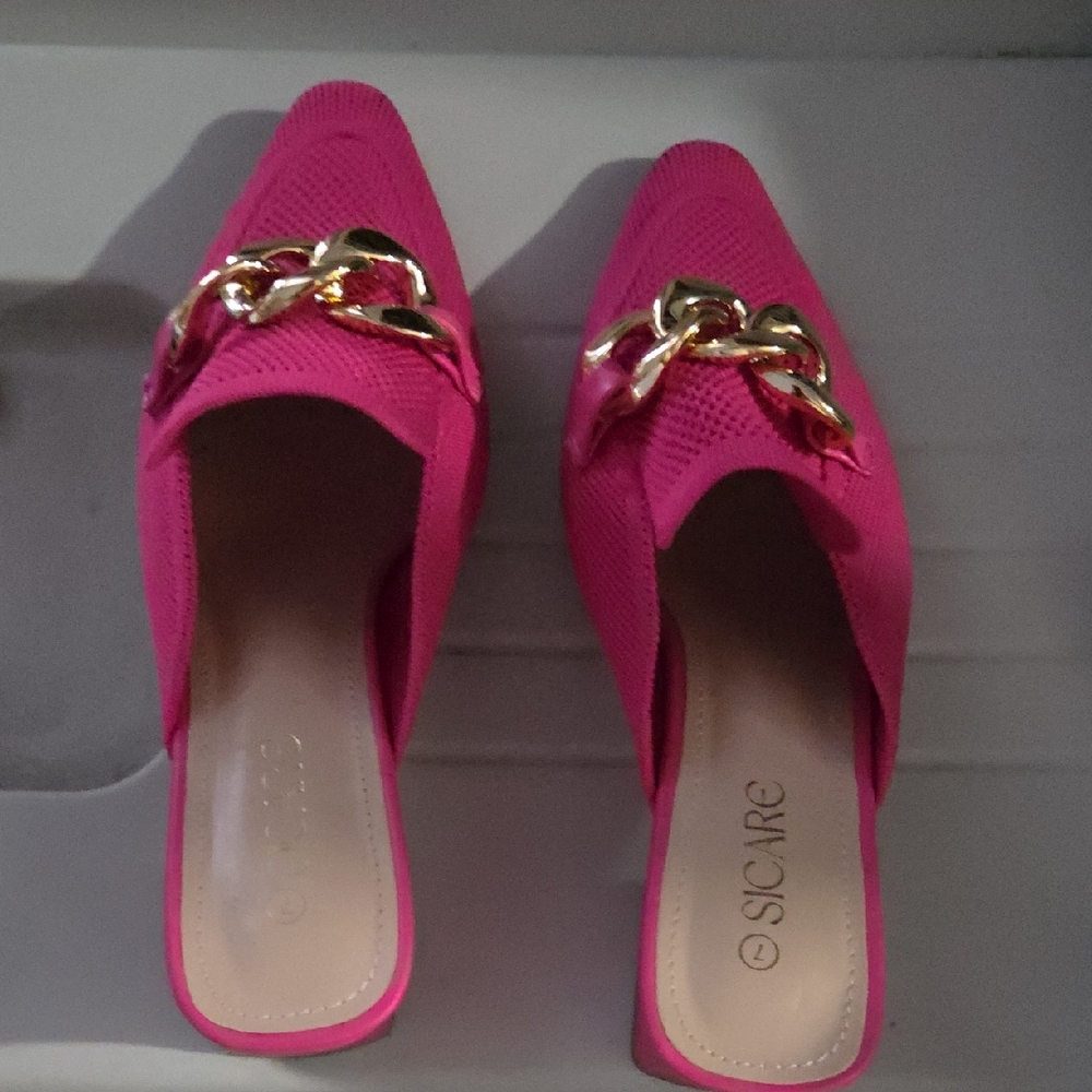 Pink Women's Mules with Gold Chain
